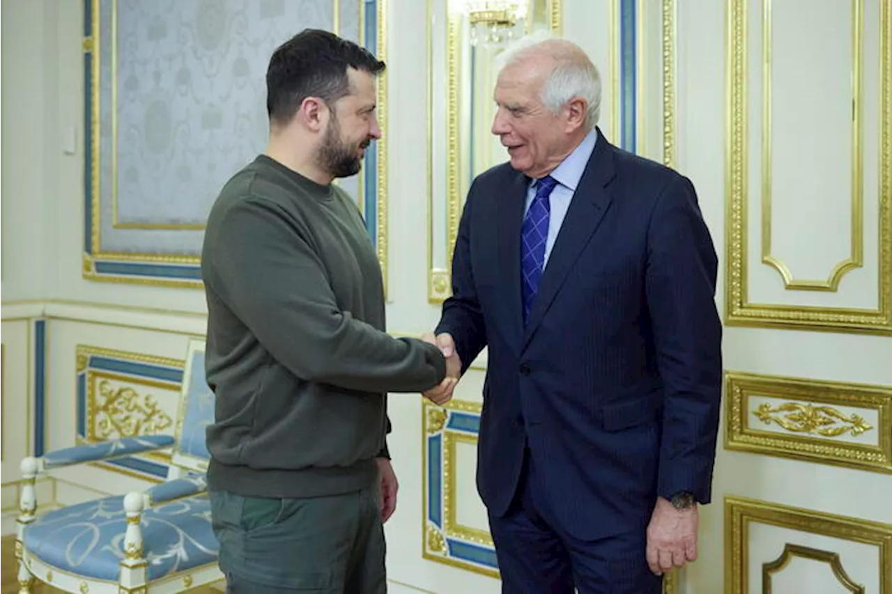 Borrell in visita a Kiev, 'continueranno a sostenere l'Ucraina'