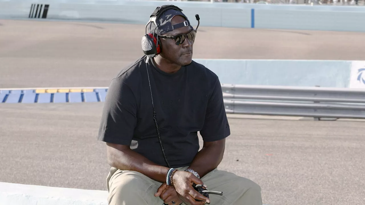 Michael Jordan instills winning attitude at 23XI Racing as Reddick races for 1st NASCAR Cup title