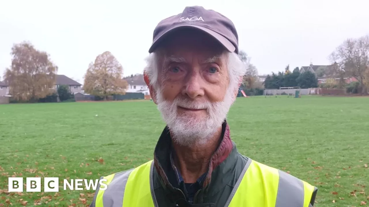 Tidy Wales award-winning litter picker, 90, wants to inspire others