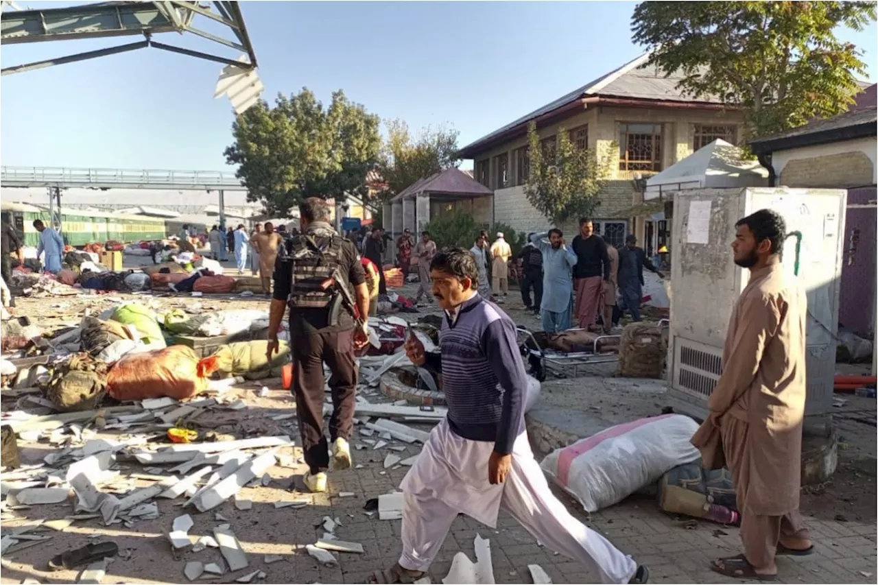 20 killed, 56 others injured in blast near Quetta railway station