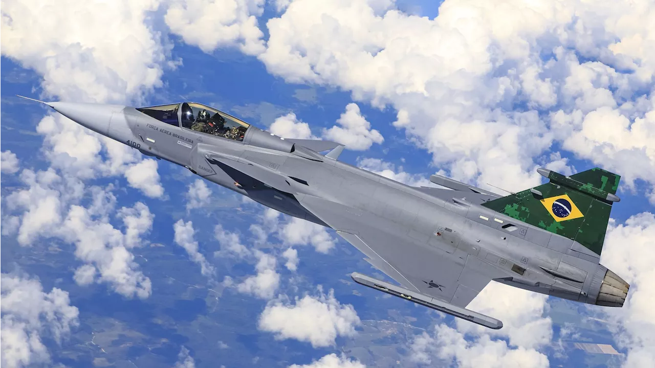 Saiba como são os caças Gripen que o Brasil comprou, mas que vão atrasar para chegar