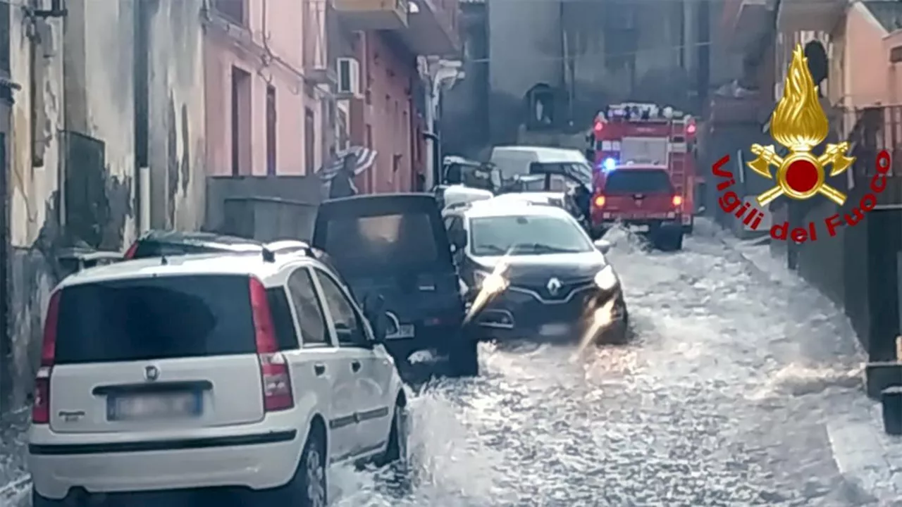 Meteo, piogge in Sicilia e Sardegna, nebbie e temperature in discesa in val Padana