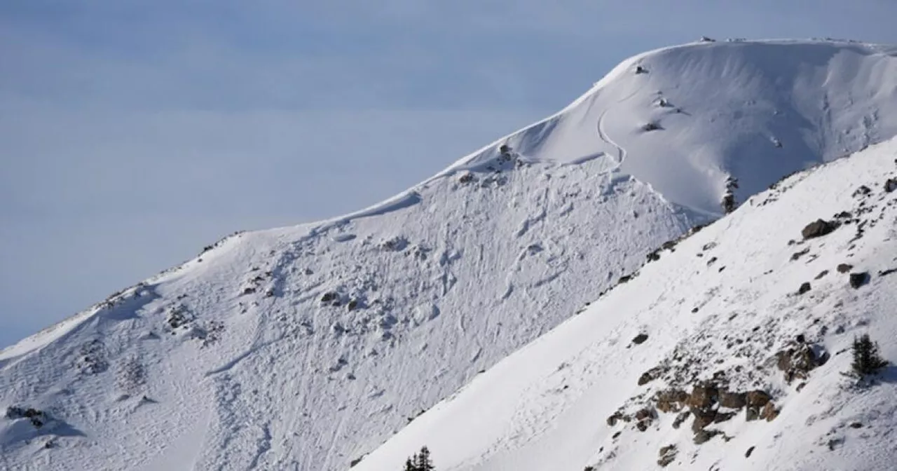 Experts warn of increased avalanche risk as historic November snowstorm rolls out of Colorado