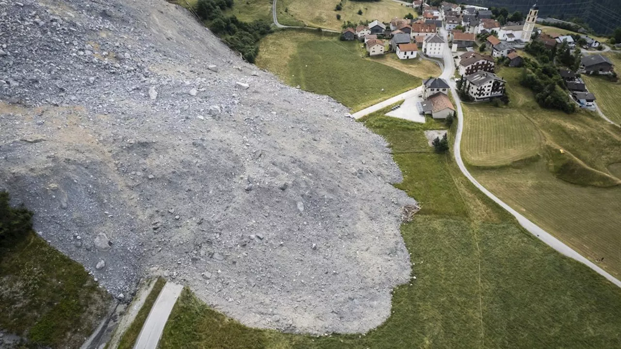 Evakuierung angeordnet: Schweizer Dorf Brienz von 1,2 Millionen Tonnen Felsschutt bedroht