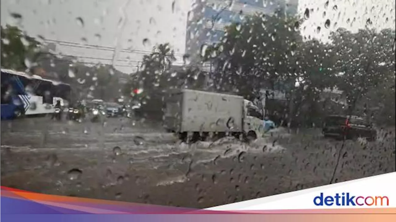 BMKG Peringatkan Potensi Cuaca Ekstrem Sepekan ke Depan, Daerah-daerah Ini Harap Waspada