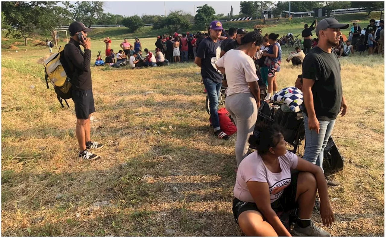 Se dispersa caravana “Divino Niño” en su paso por Oaxaca; 15 migrantes siguen desaparecidos