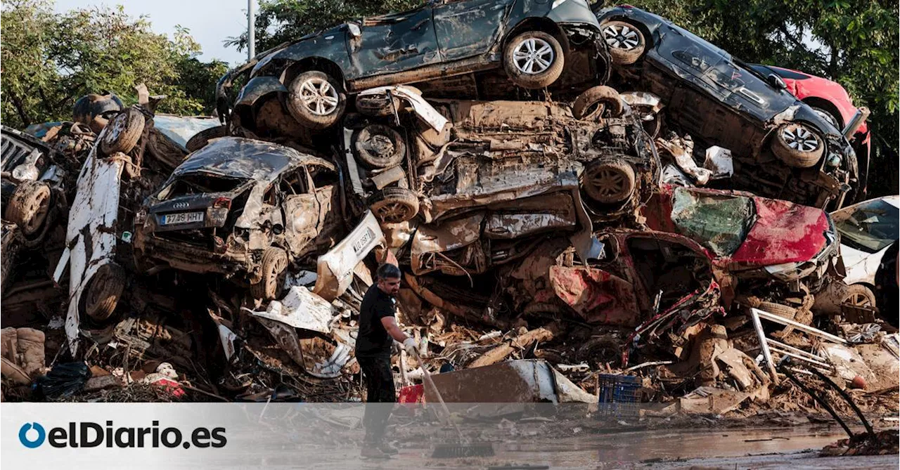 La bomba ambiental de los 100.000 coches destruidos por la DANA: peligro de contaminar suelos y aguas subterráneas