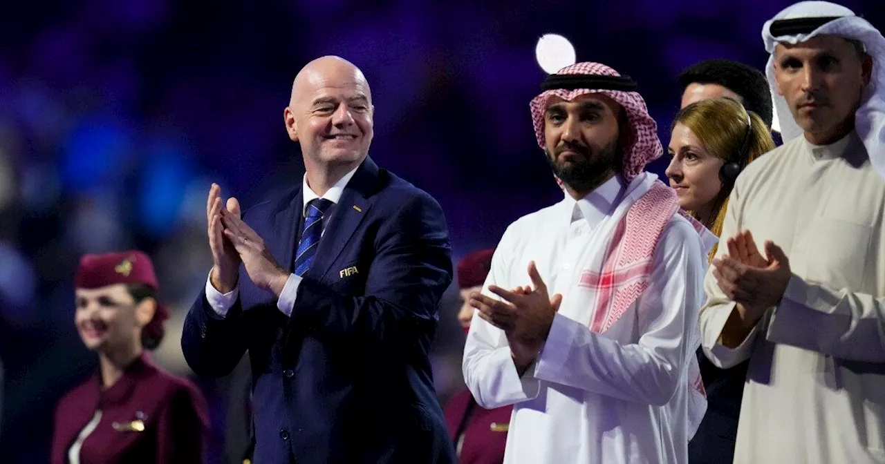 Nessuna violazione dei diritti umani nel report della Fifa: così Infantino vuole assegnare il Mondiale 2034…