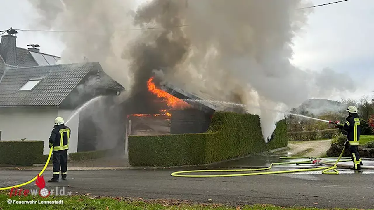 D: Carportbrand in Lennestadt greift auf Wohngebäude über → Gebäude unbewohnbar