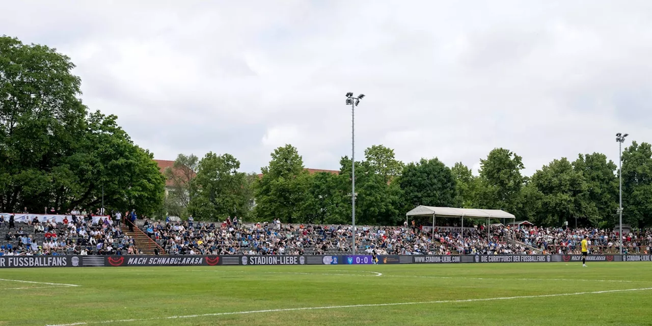 Berlin: Jüdische Jugendfußballer offenbar mit Messern und Stöcken gejagt