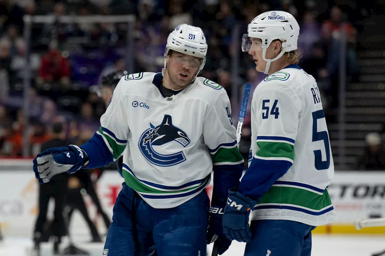 Seattle Kraken reacquire Daniel Sprong in a trade with the Vancouver Canucks