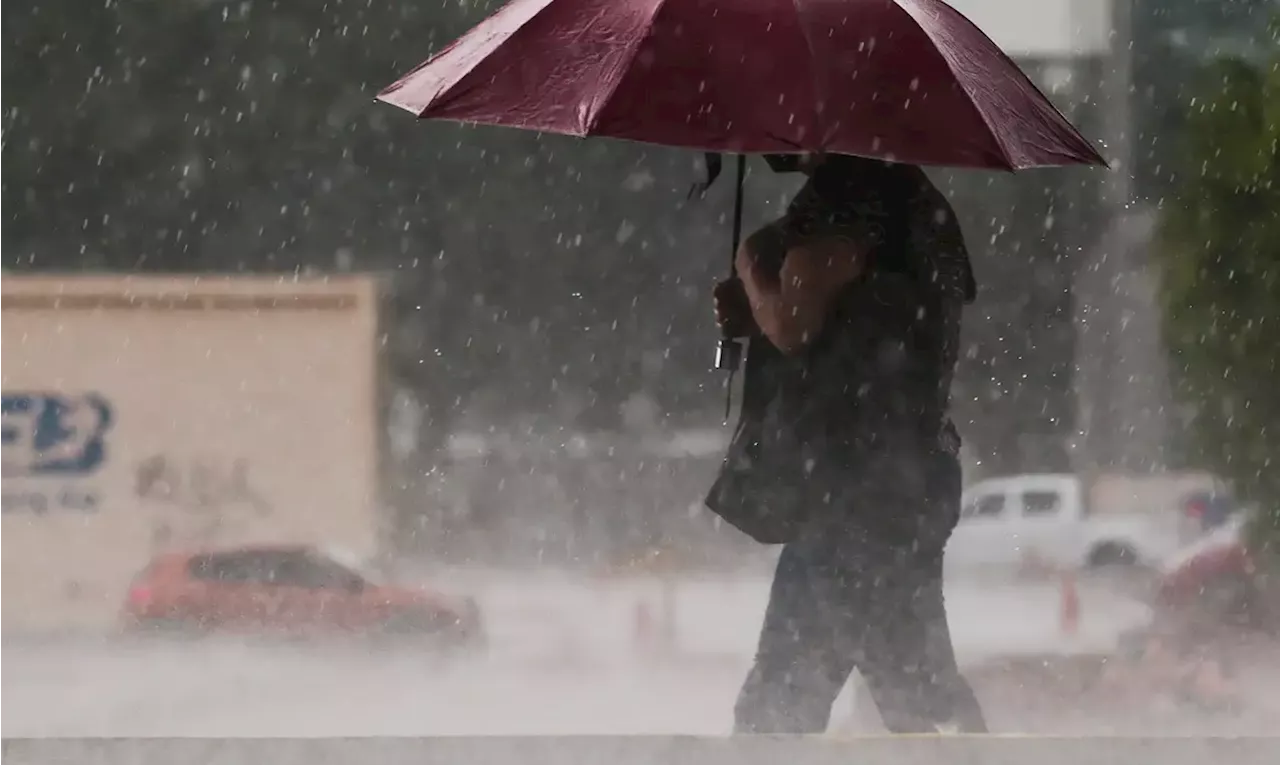 Chuva forte atinge a região serrana do Rio e causa pontos de alagamento