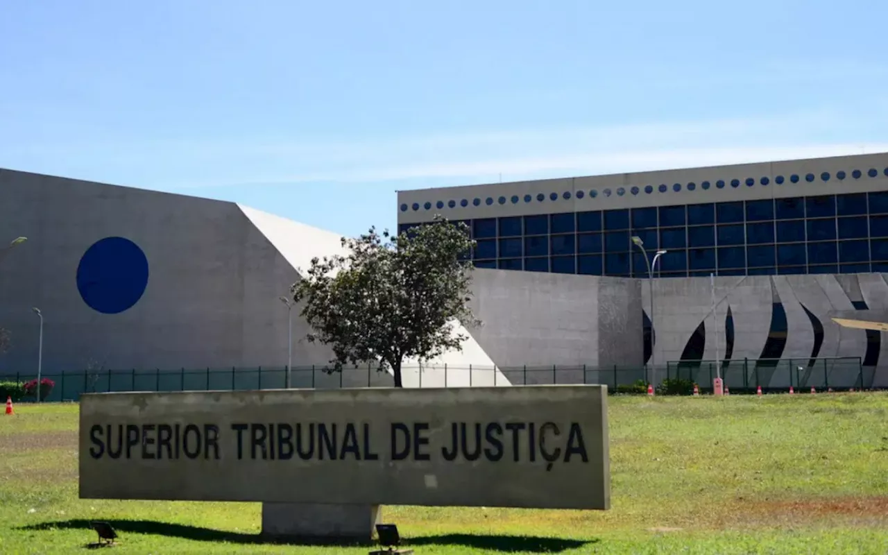 Ministro do STJ derruba decisão de desembargadores de MT investigados