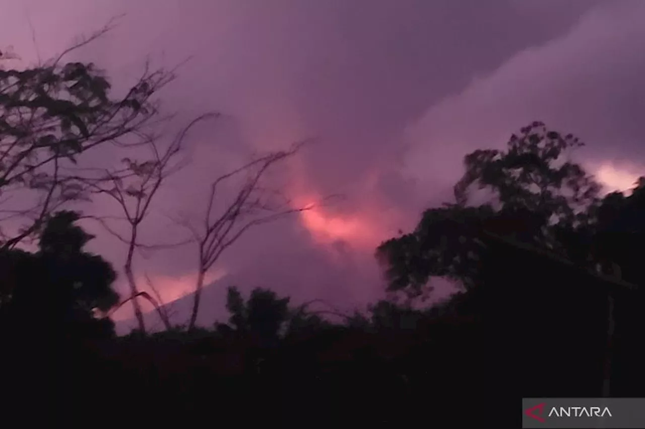 Gunung Lewotobi Laki-Laki Erupsi Lagi pada Sabtu Pagi