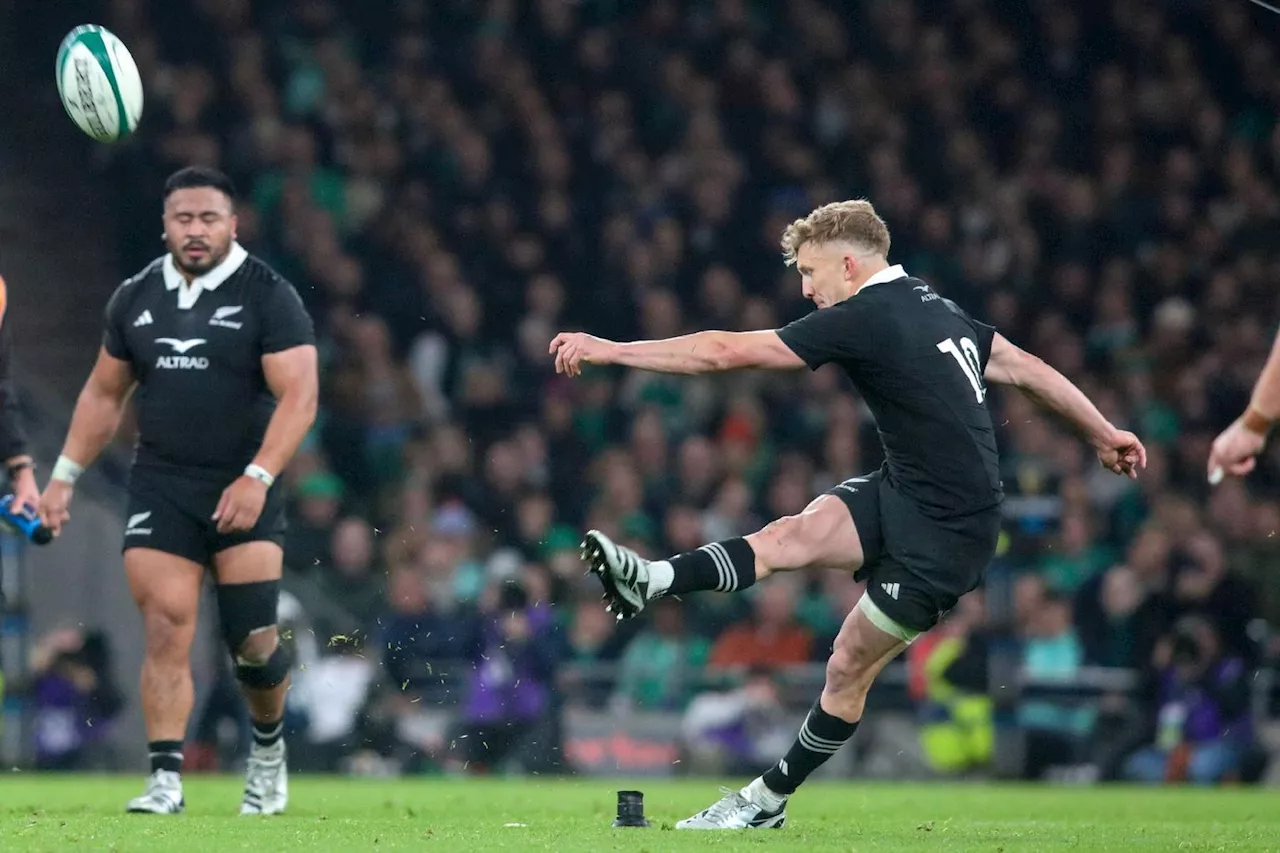 Rugby: les All Blacks en maîtrise remportent le choc en Irlande