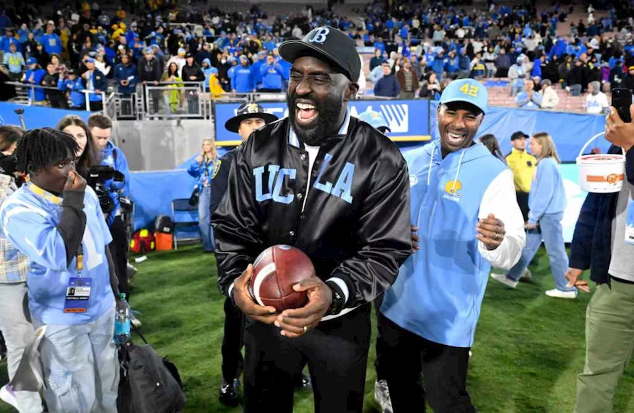 Swanson: DeShaun Foster proves UCLA hired the right football coach