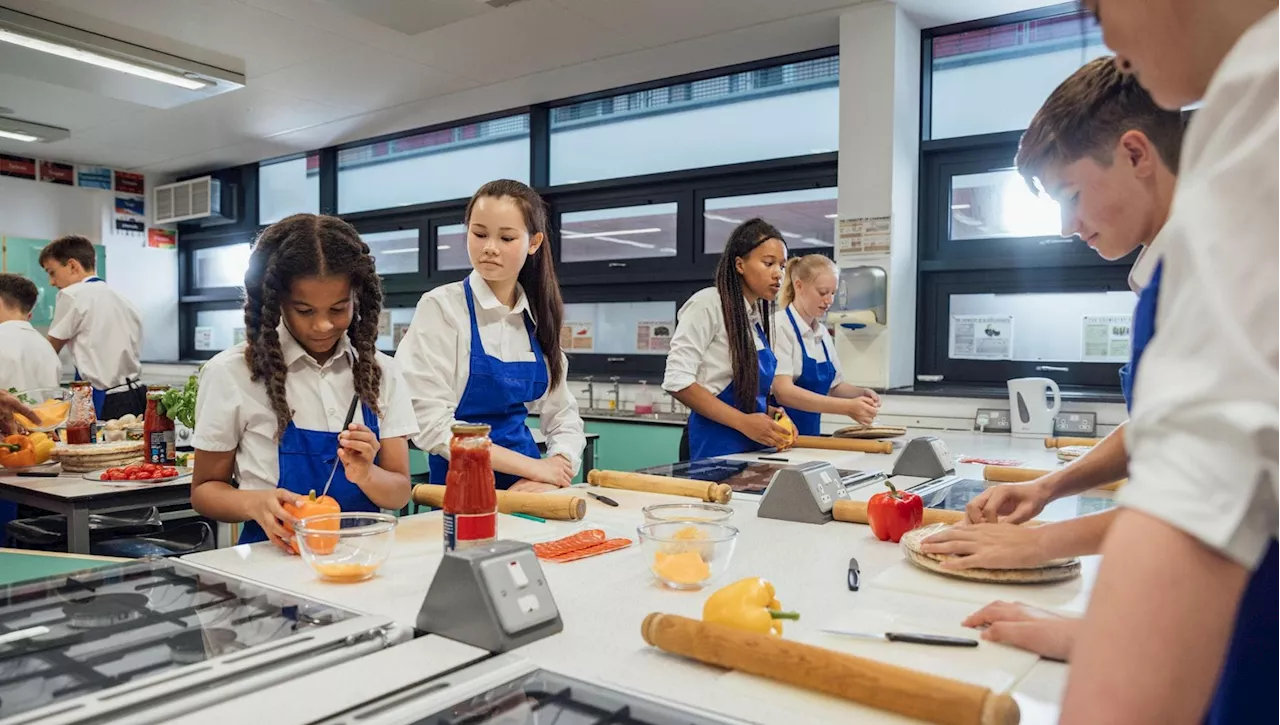 La longevità parte dalla tavola, anzi dai banchi di scuola