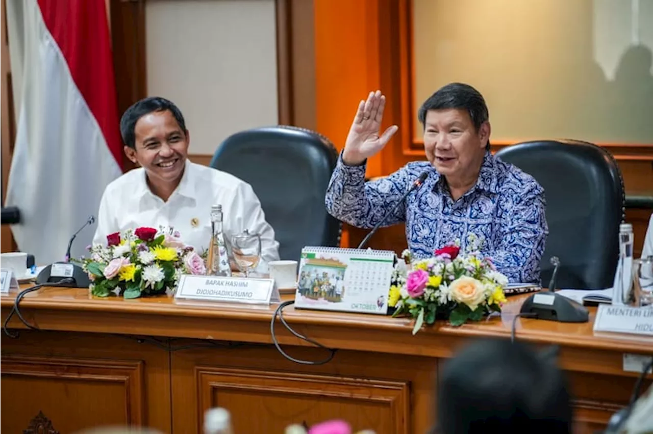 Menteri Kehutanan Raja Juli Antoni Jadi Wakil Ketua Delegasi di COP29