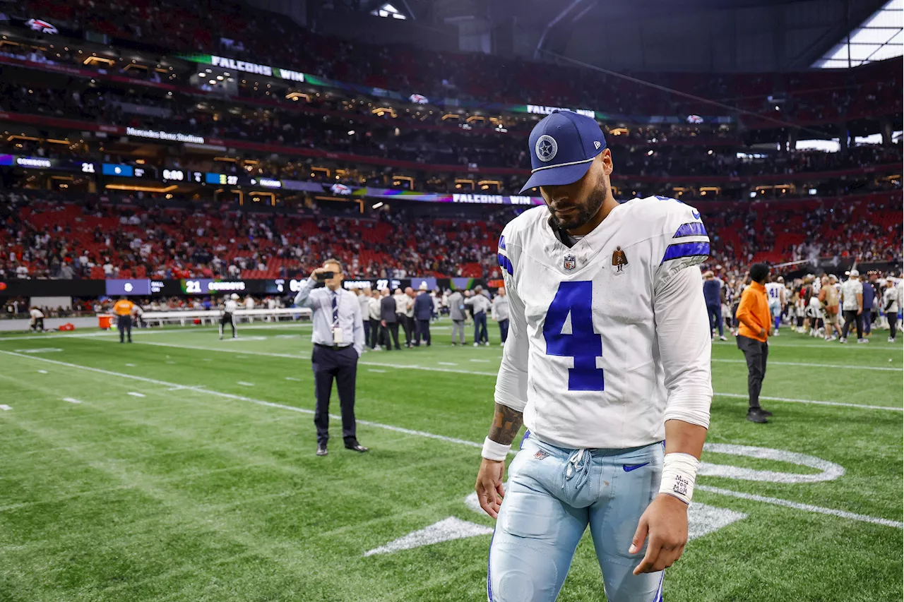 Cowboys Confusingly Not Placing Dak Prescott on IR