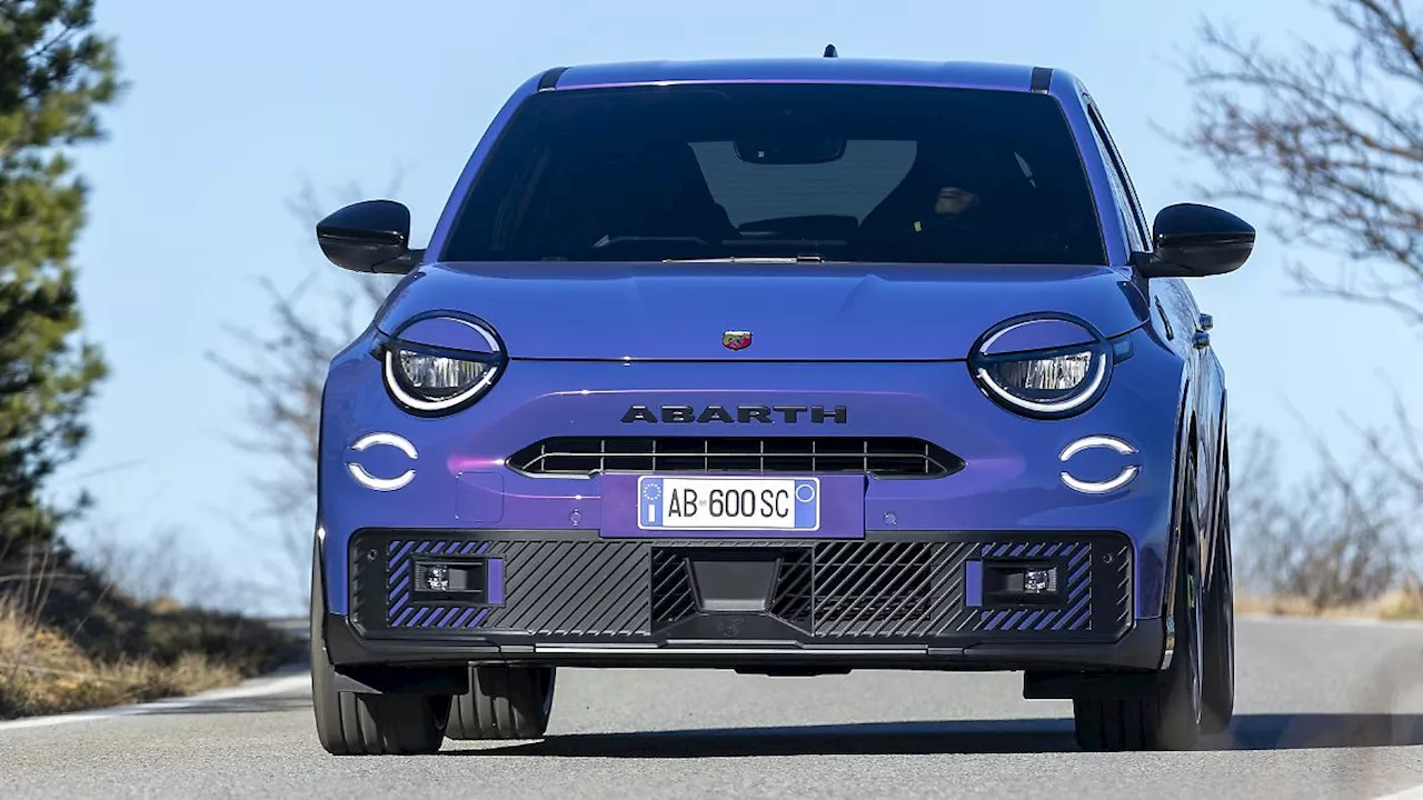 Sportwagen im Fahrbericht: Abarth 600e - italienischer Skorpion unter Strom