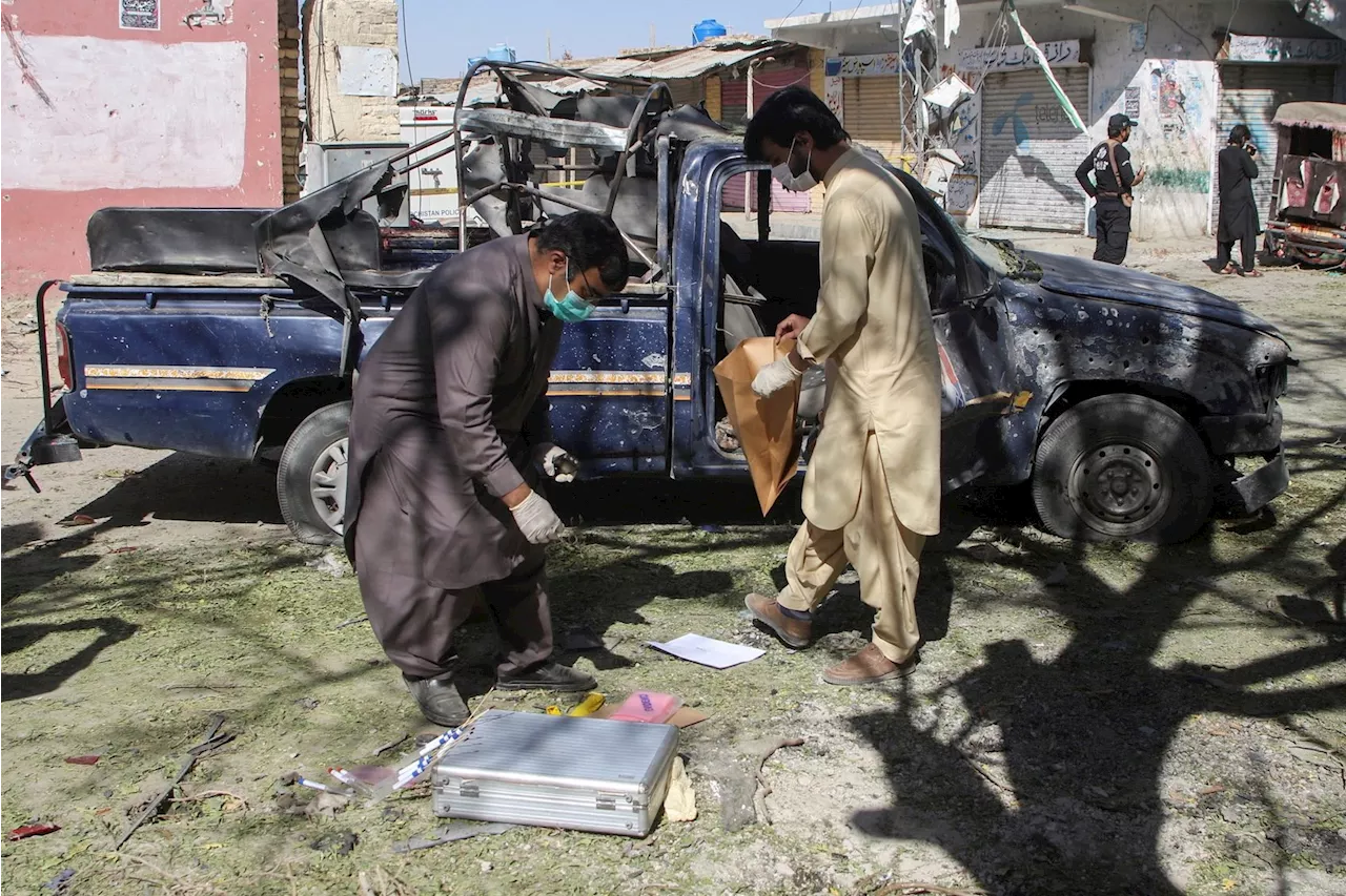 At least 24 killed in Pakistan train station bomb blast, police say