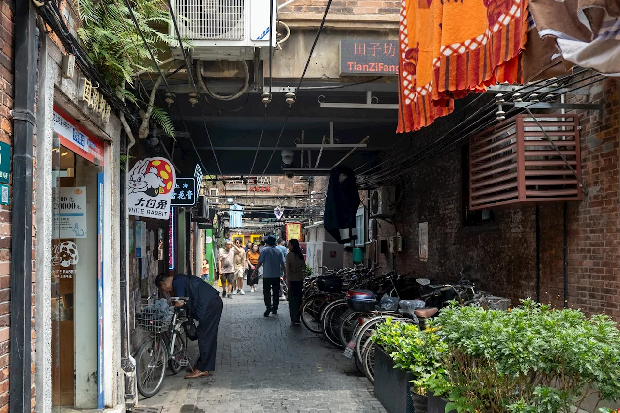 Tiánzǐfāng’s art alleyways and old Shanghai charm