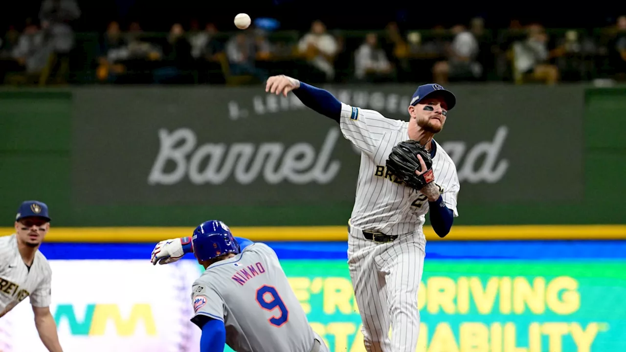 Milwaukee Brewers Infielder Brice Turang Wins Platinum Glove Award!