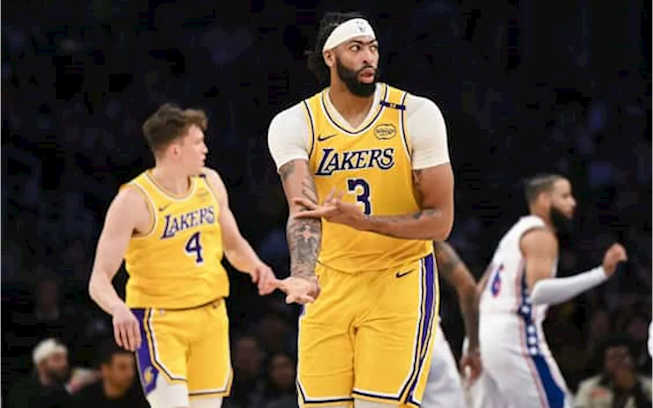 NBA, risultati della notte: i Lakers mandano in crisi Philadelphia, Cleveland va 10-0