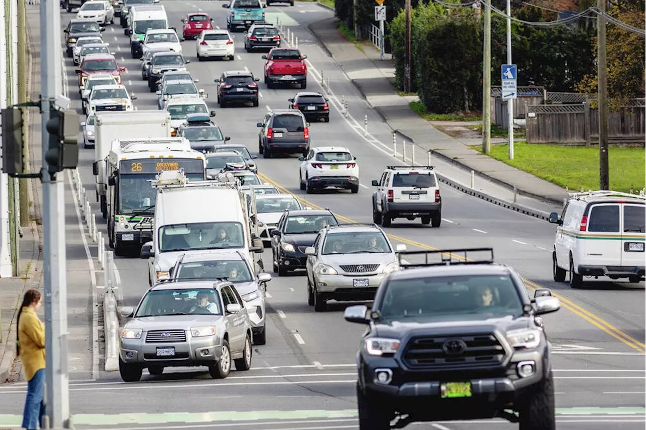 Pushback may prompt rethink of plan to reduce McKenzie motor-vehicle lanes, mayor says