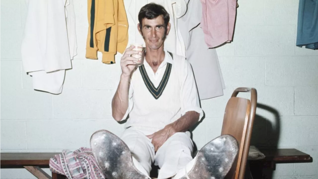 Ian Redpath, Legendary Australian Cricketer, Passes Away at 83