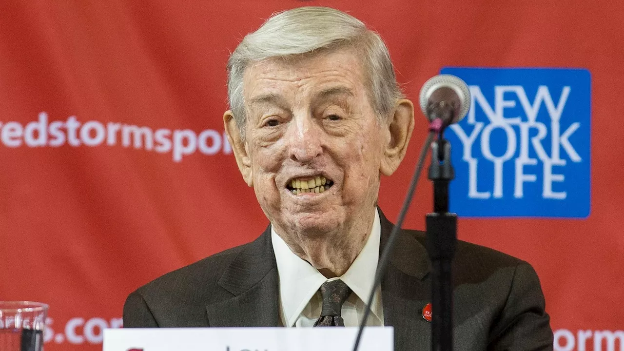 Lou Carnesecca, Hall of Fame coach who led St. John's for 24 seasons, dies at 99