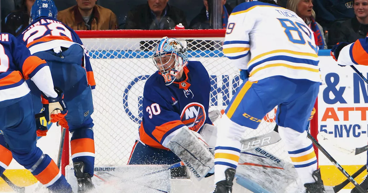 Holmstrom scores two, Sorokin stops 29 as Islanders beat Sabres