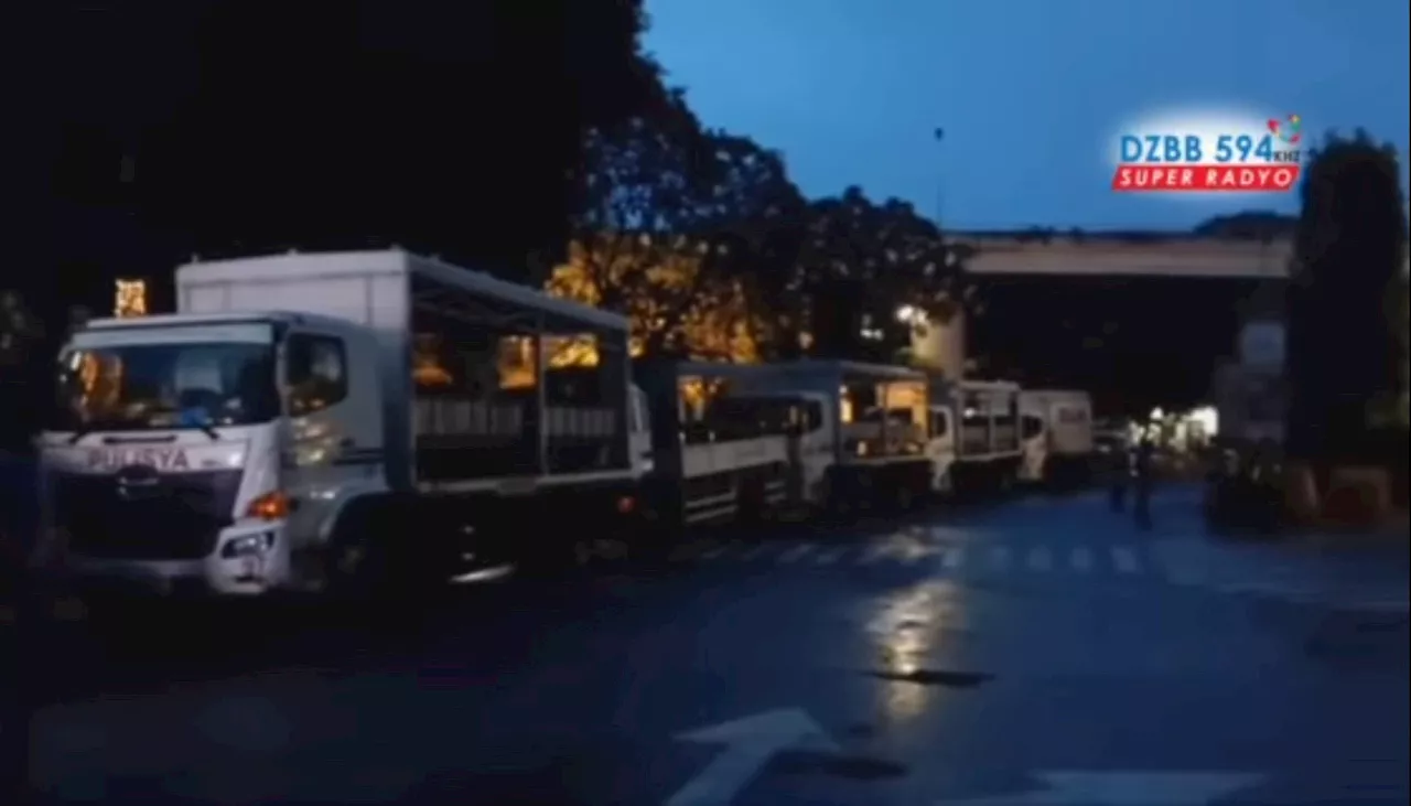 PNP still monitoring EDSA Shrine situation as crowd dwindles