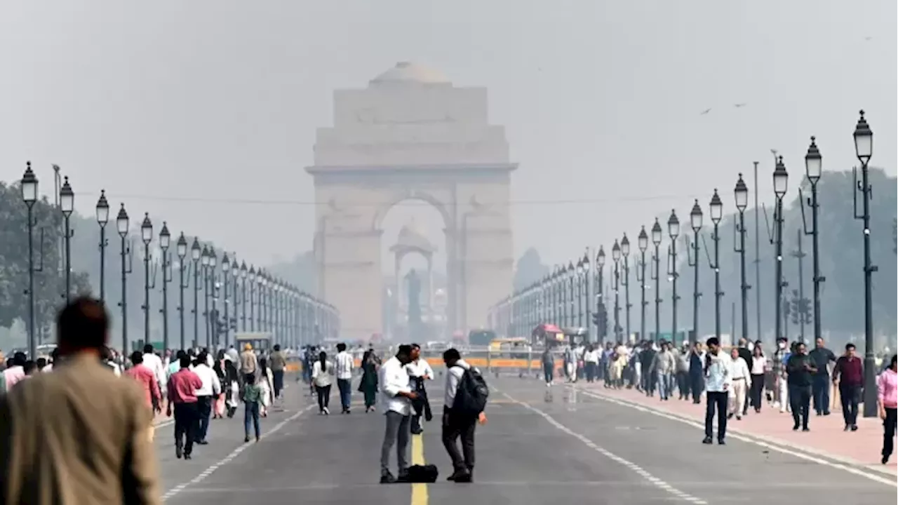 Delhi Air Pollution AQI Improves Below 300 After 32 Days