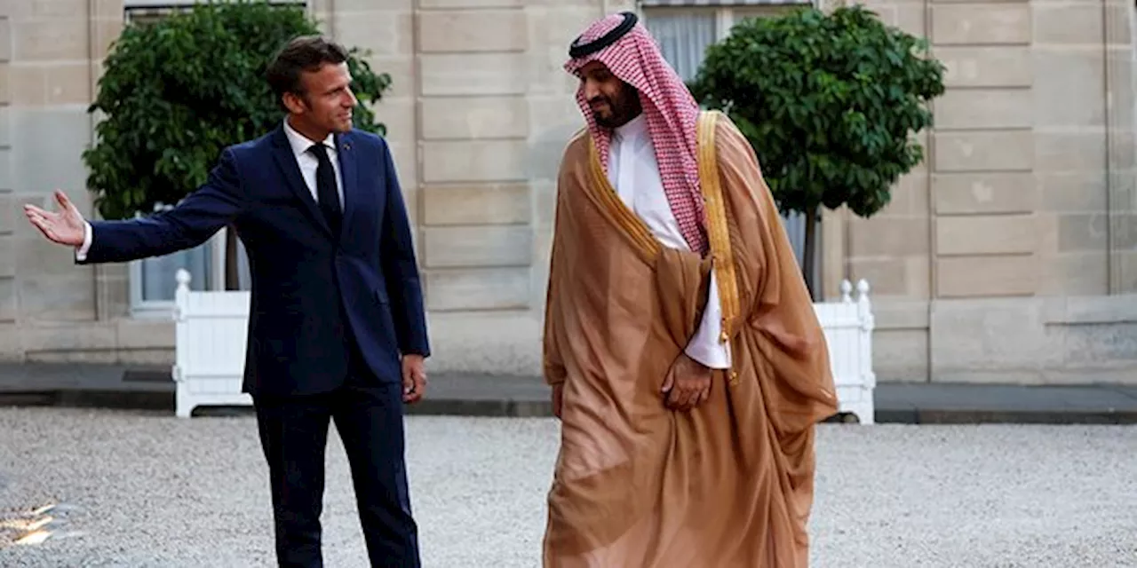 La visite d'État d'Emmanuel Macron en Arabie saoudite : sans grands contrats d'armement