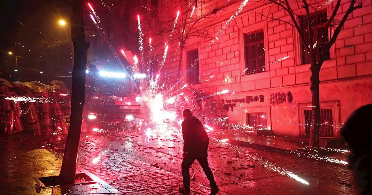 Manifestants pro-UE en Géorgie protestent contre le gouvernement