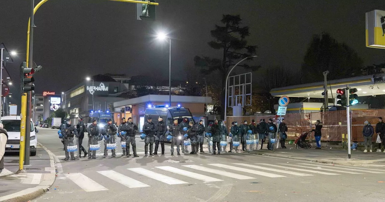 Pd Consigliere Ceduta in Protesta Durante Fiaccolata per Ramy Elgaml