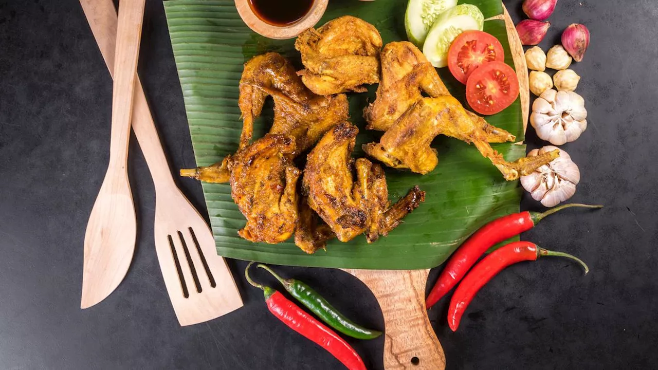 Daya Tarik Ayam Goreng Hj Kasmini, Kuliner Legendaris di Kudus