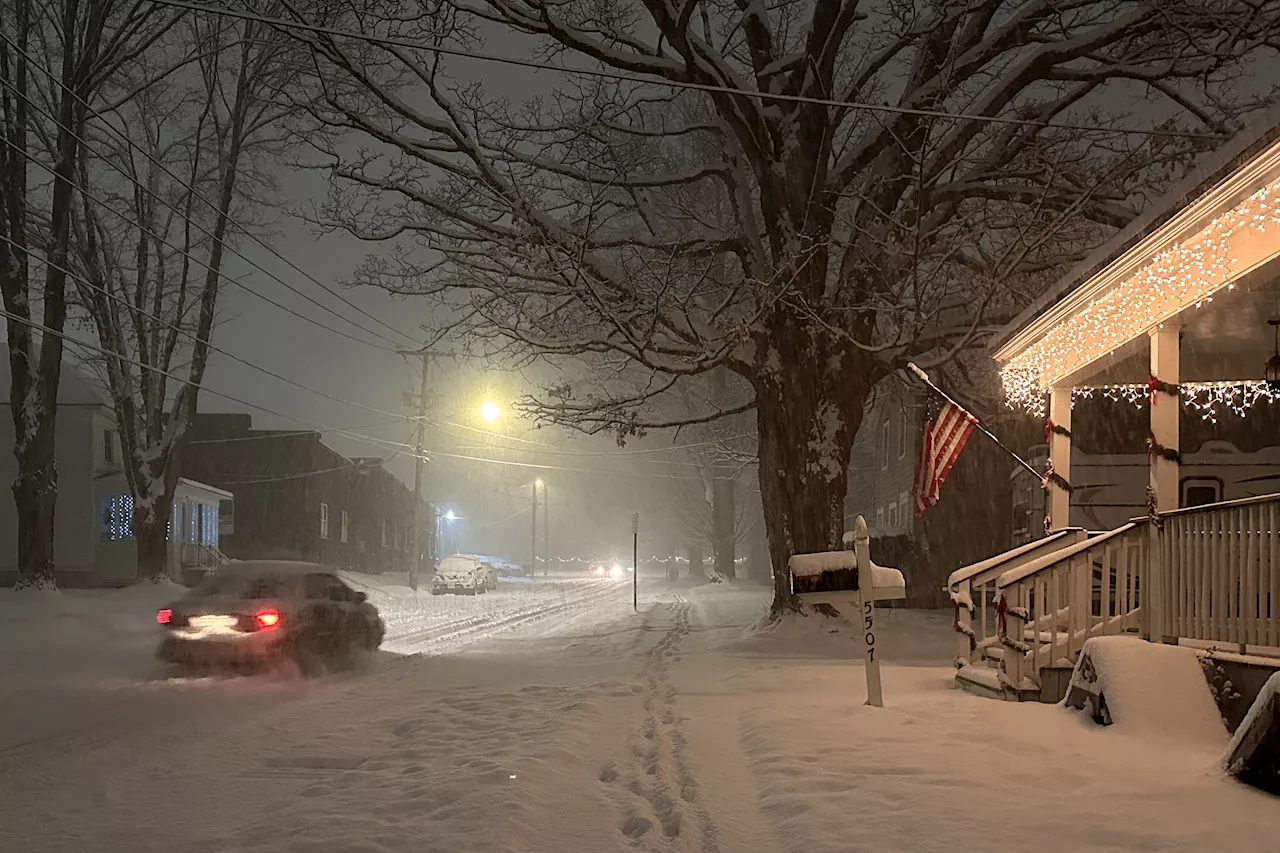 Winter Weather Warnings in Nine States As 'Heavy Lake Effect Snow' Hits