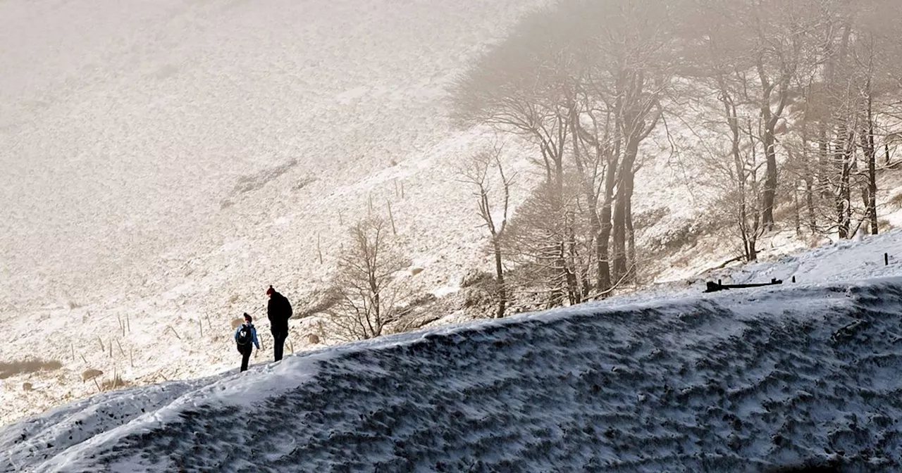 Best Peak District winter walks to take in the beautiful countryside