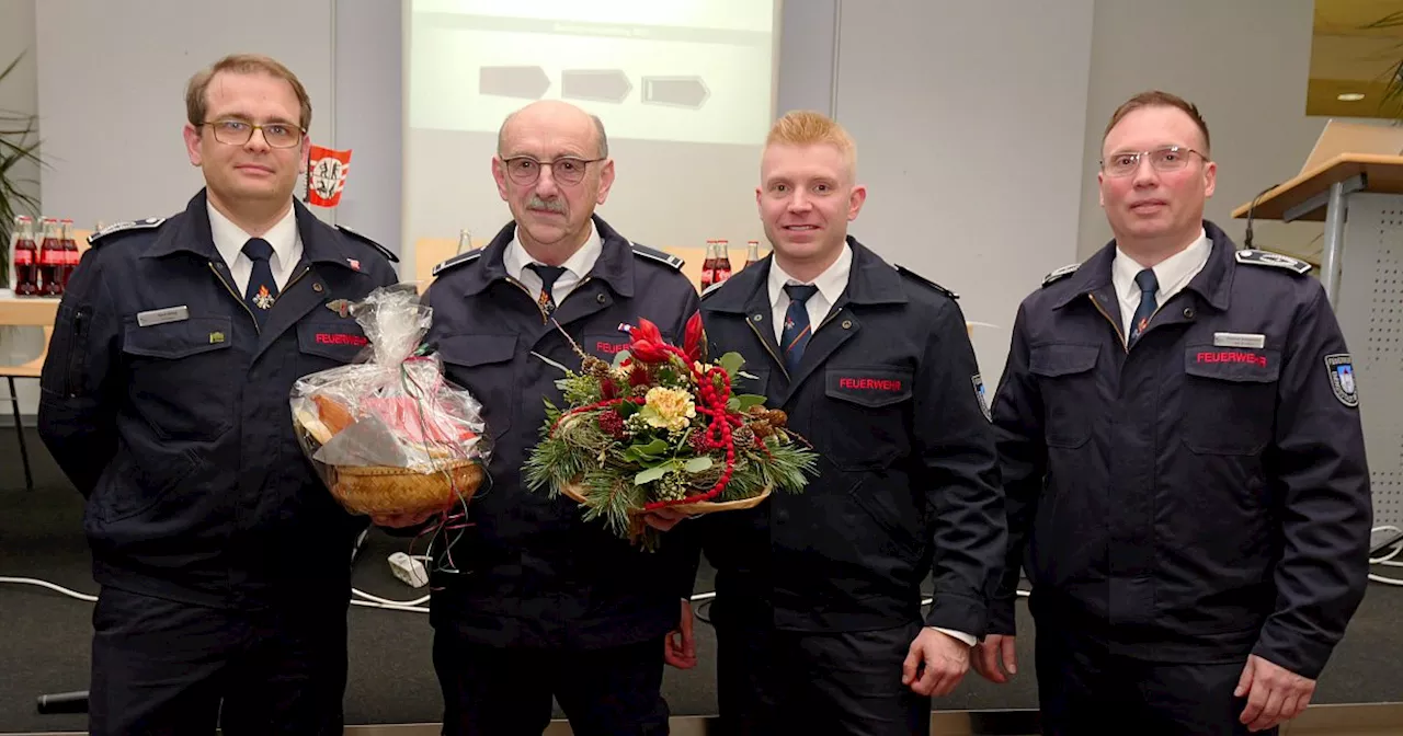 Lichtenau Feuerwehr Rapportiert Über Ruhiгер Jahreszusammenfassung