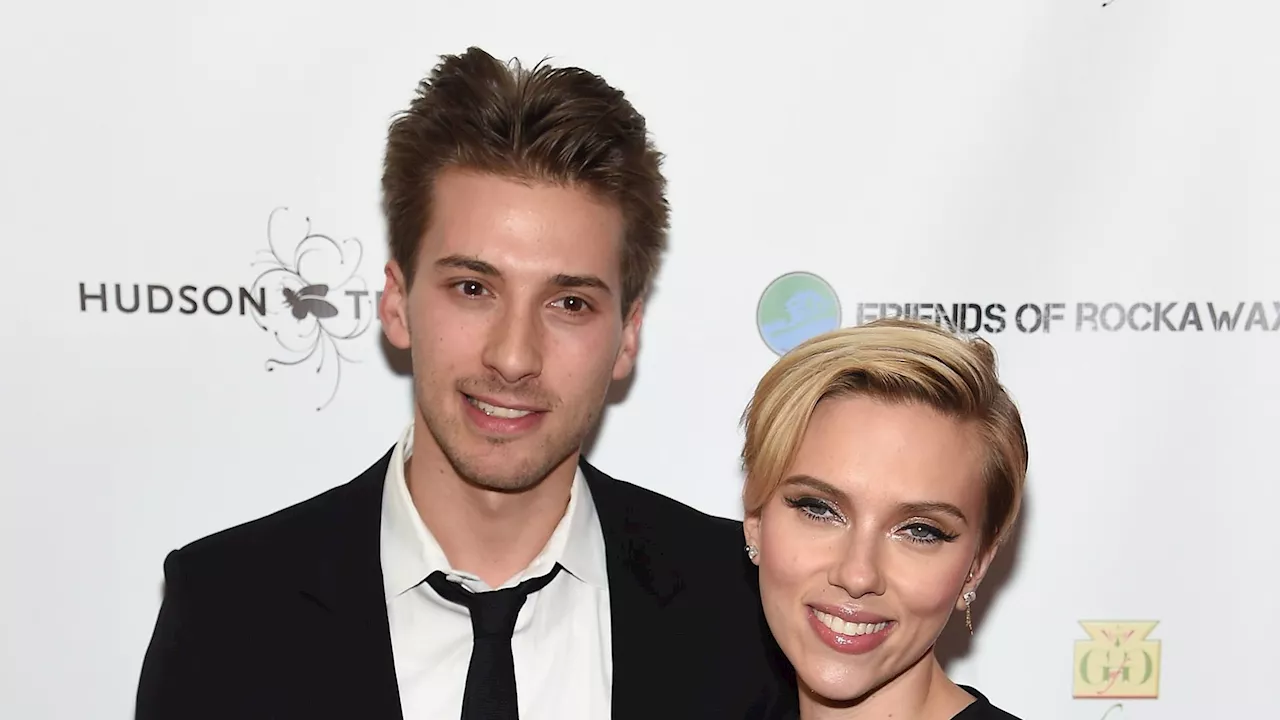 Scarlett Johansson plaudert über Bindung zu Zwillingsbruder