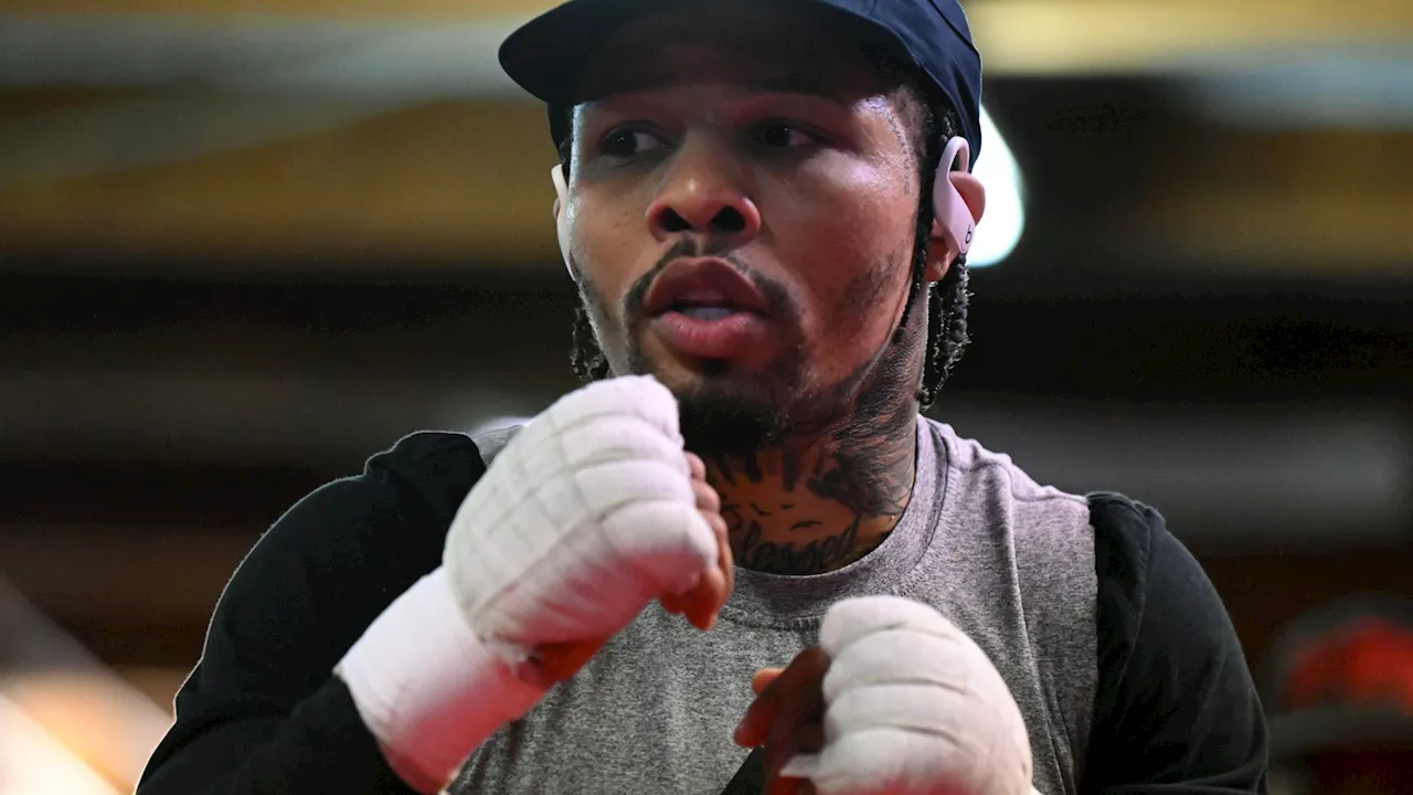 – Gervonta Davis knocked out heavyweight in brutal sparring session...