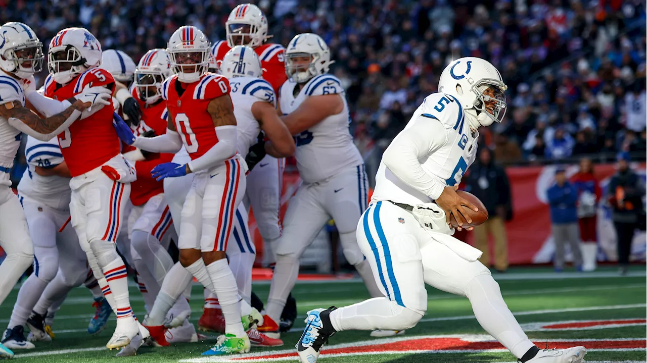 Richardson's late two-point conversion sends Colts past Patriots