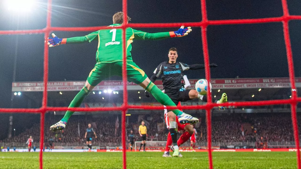 Bundesliga: Leverkusen kämpft sich in Meisterform zurück