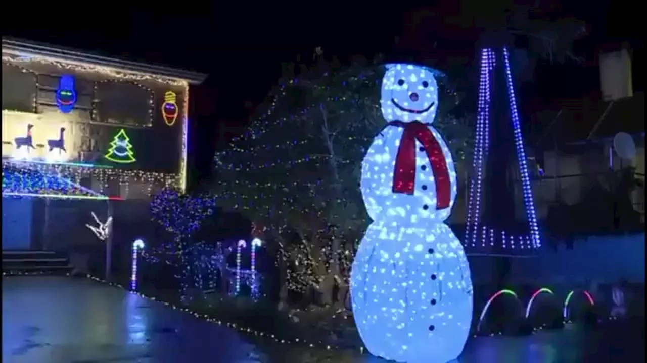 La casa de de A coruña que rivaliza con Vigo en decoración navideña: 'luces no faltan'