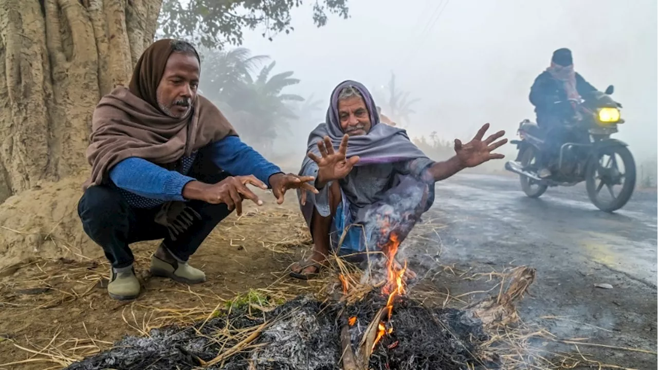 Weather Forecast: दिल्ली-UP वाले हो जाएं तैयार! इस हफ्ते सामान्य से ज्यादा होगी ठंड, अचानक गिरेगा पारा