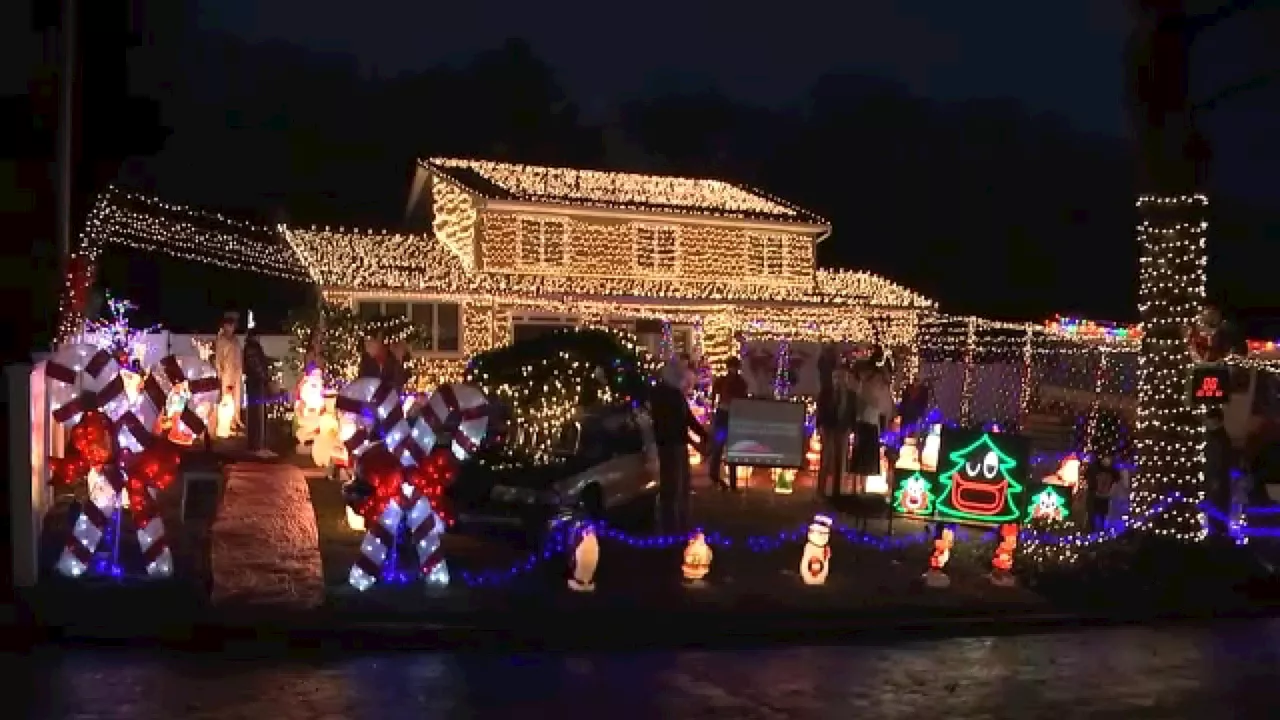 Long Island homeowner transforms home into impressive 'Christmas Vacation' display