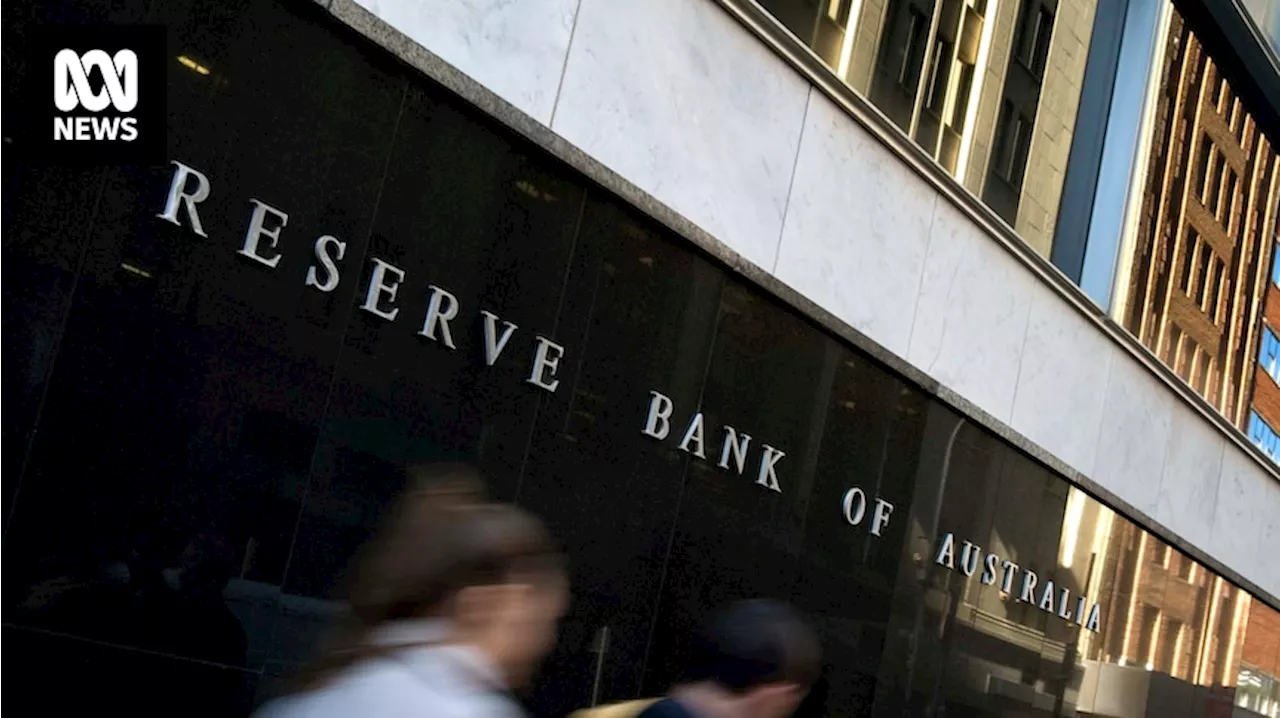 Reserve Bank leaves interest rates on hold in December despite weak economic growth