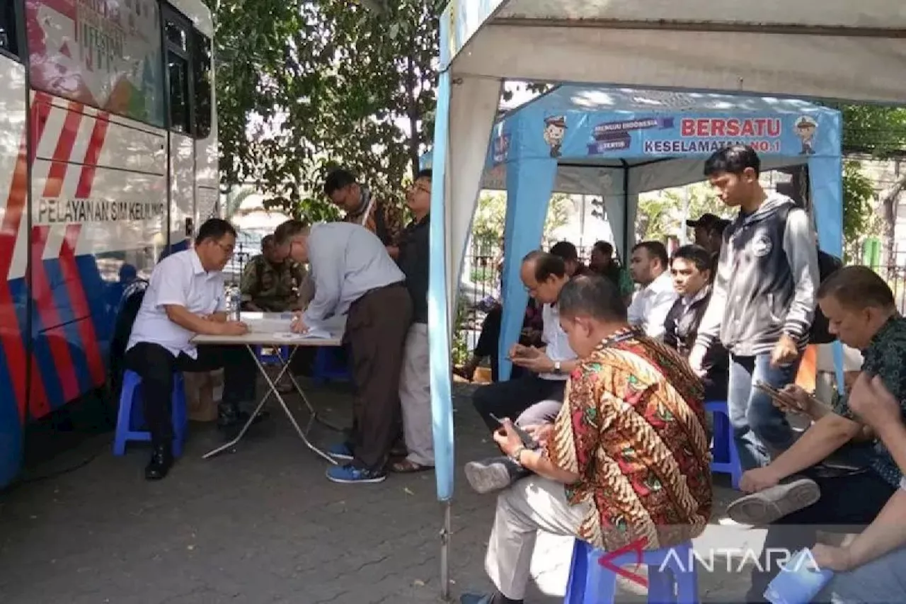 Mau perpanjang masa berlaku SIM, berikut layanan SIM Keliling hari ini